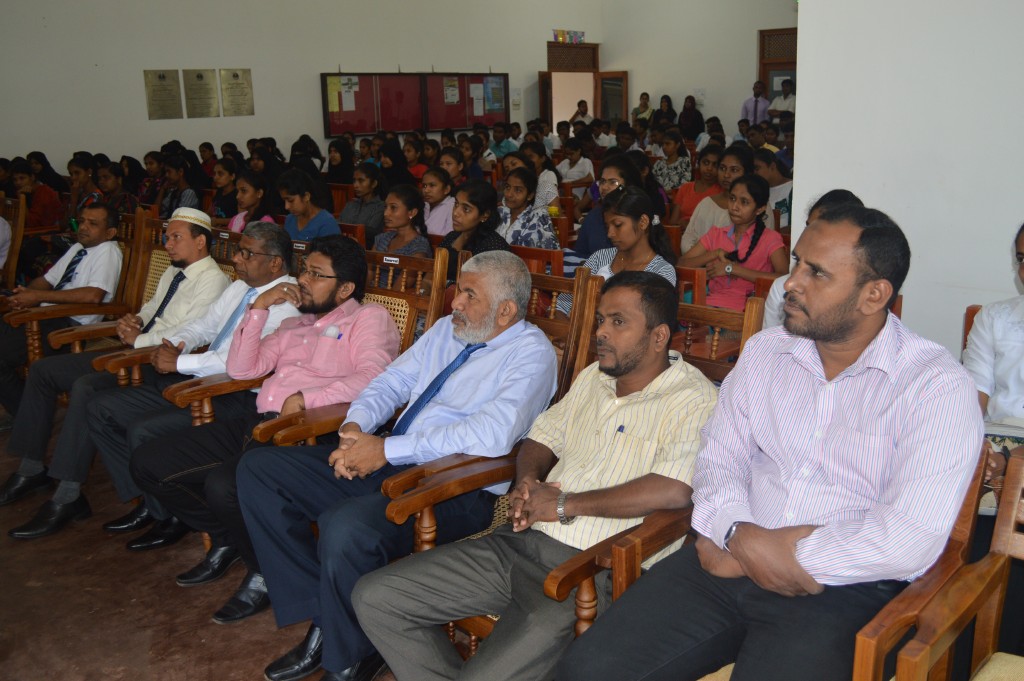Focusing on Education Stressed by VC Prof. MMM Najim