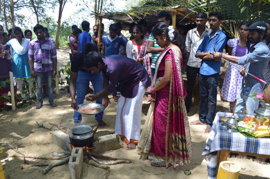 Sinhala and Hindu Aluth Avurudu Celebration 2016