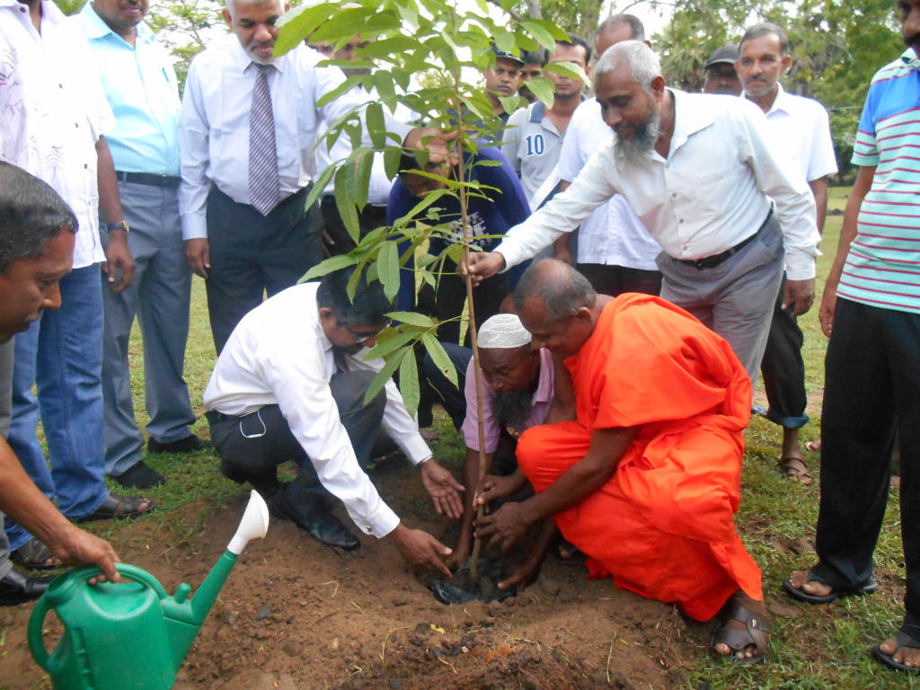 SEUSL remembered Late SLMC Leader Dr.MHM Ashraff on his 67th Birthday