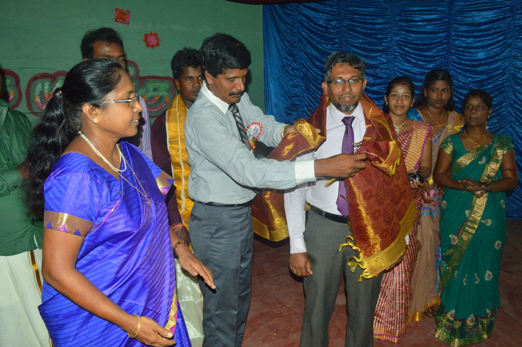 A colorful cultural Show and the launch of 'Saasvatham' by Hindu Students held