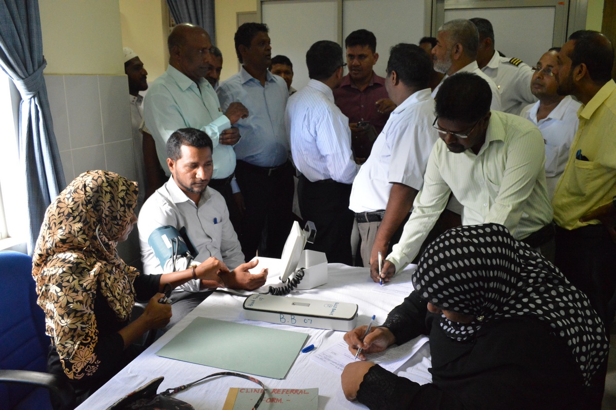 blood donation and remembered Late SLMC Leader MHM Ashraff