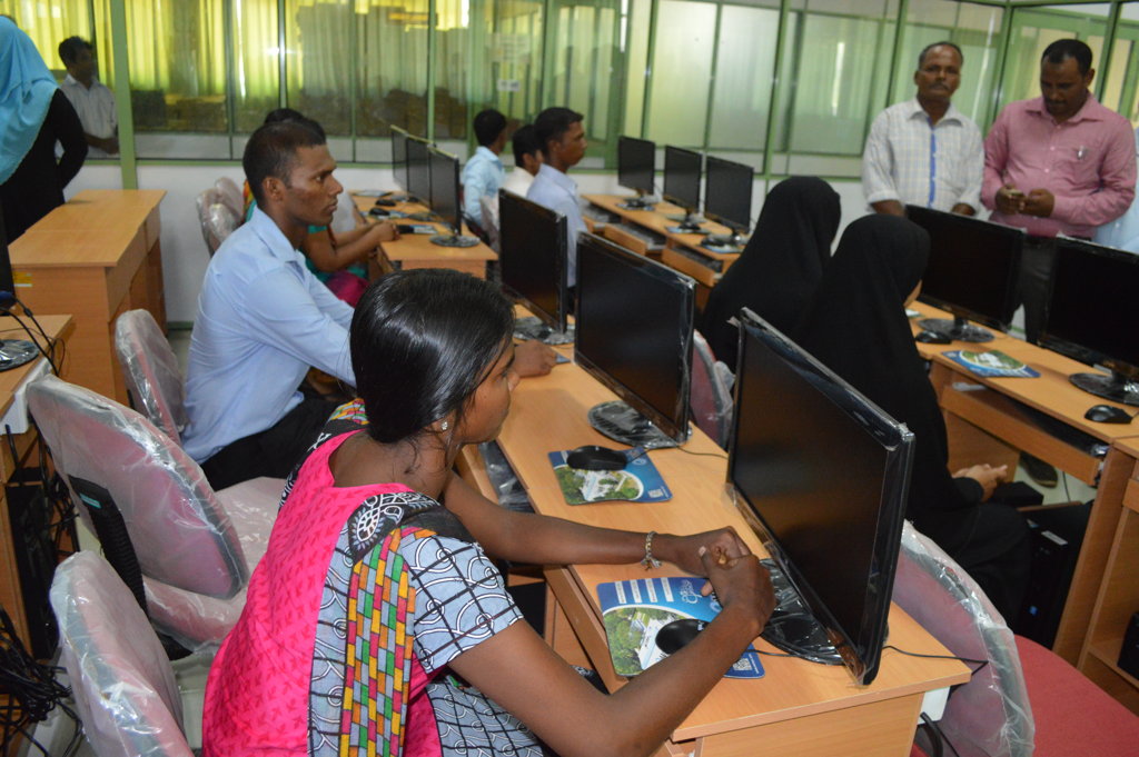 Inauguration of Information Technology and English Access Labs under the IDAS-HETC Project