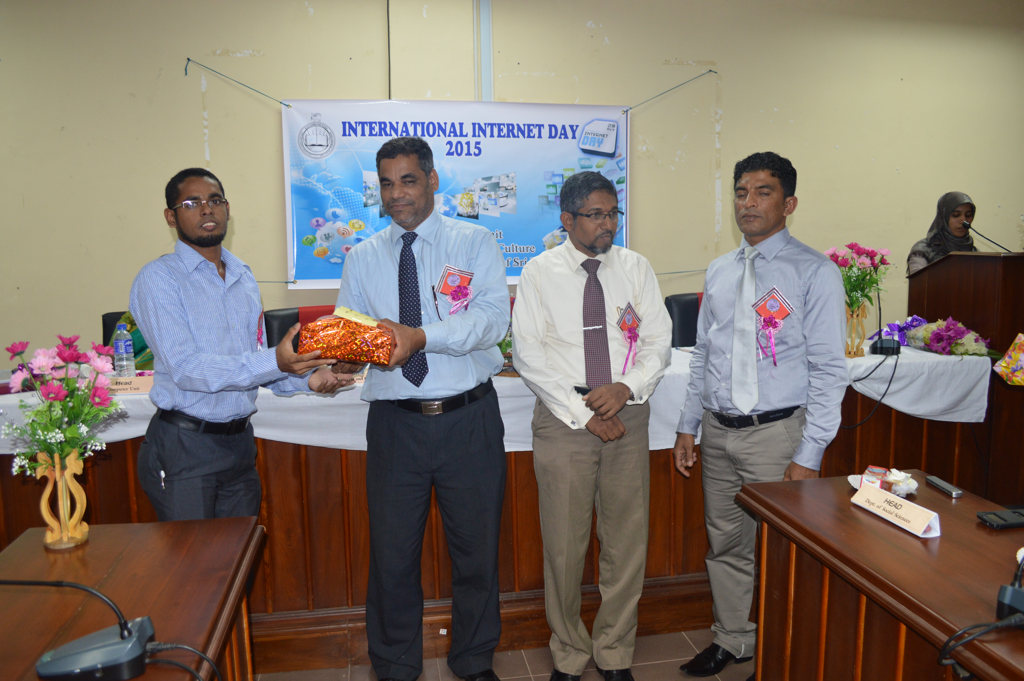 International Internet Day 2015 celebrated at SEUSL